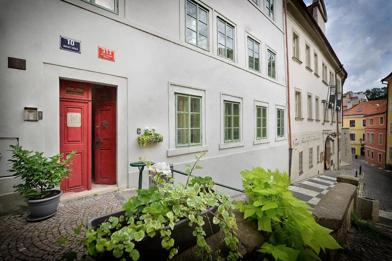Nobles Apartments براغ
