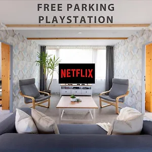 Plzenska 465 Free Parking & Ps3 Apartament